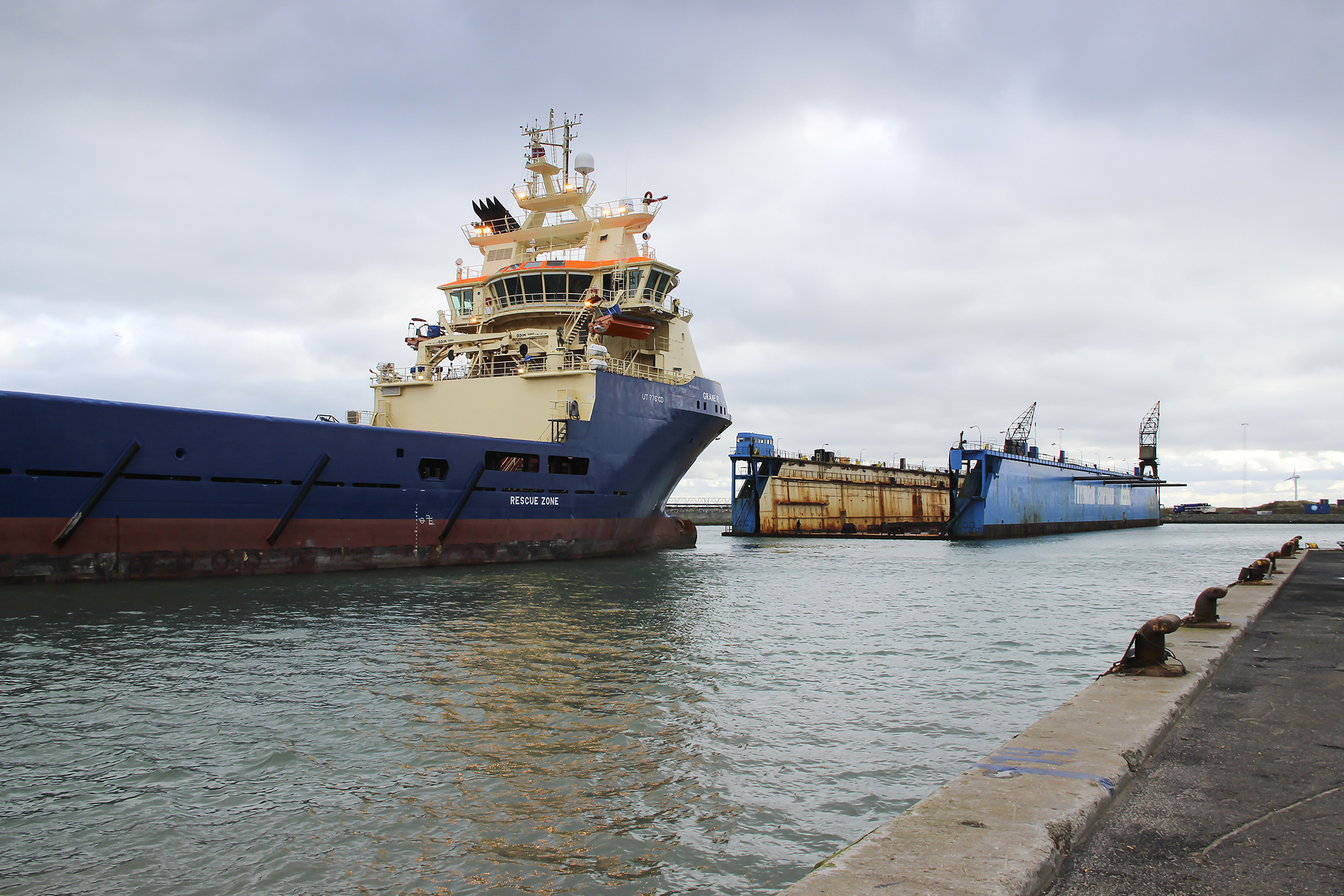 Floating Dock 6006 Web