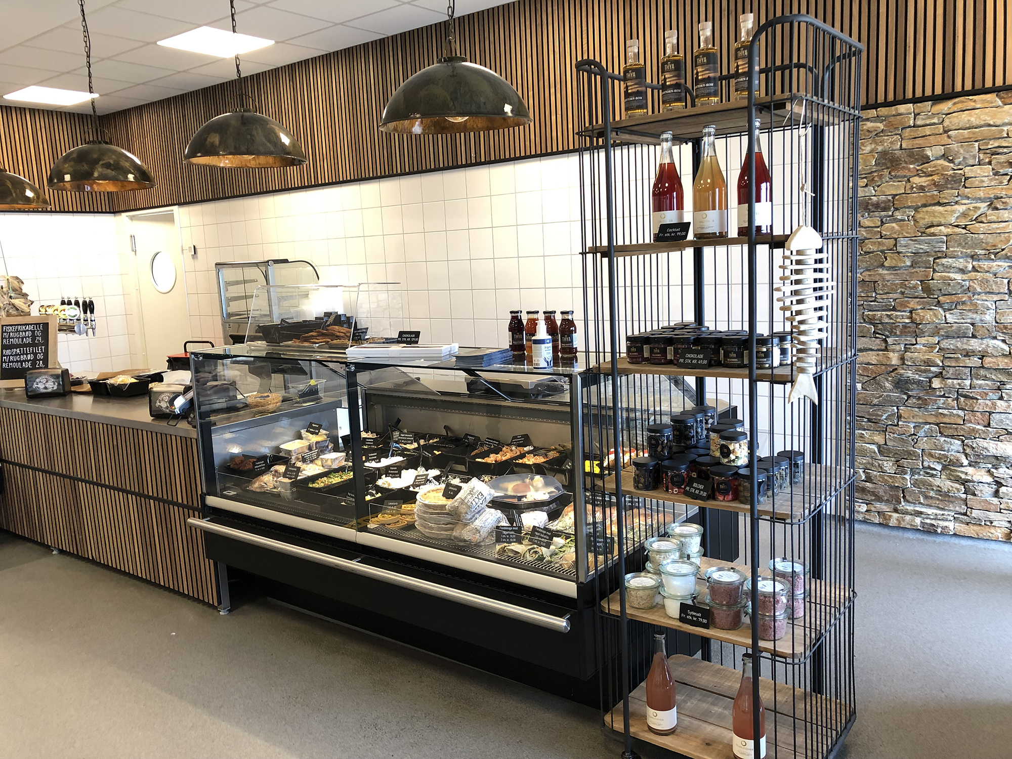 AE Fiskebutik 4183 Web