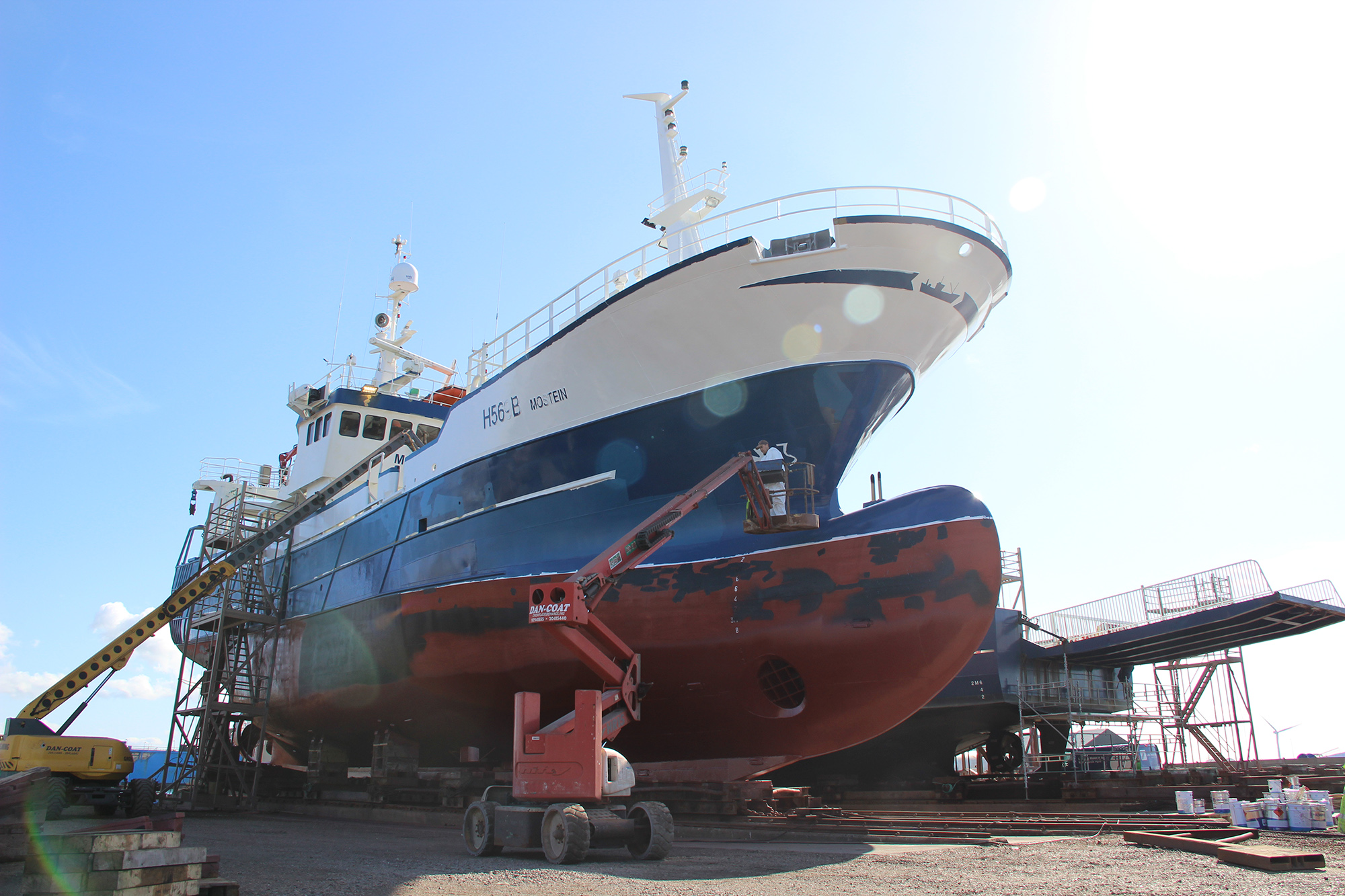 Surface Treatment 4499 Web