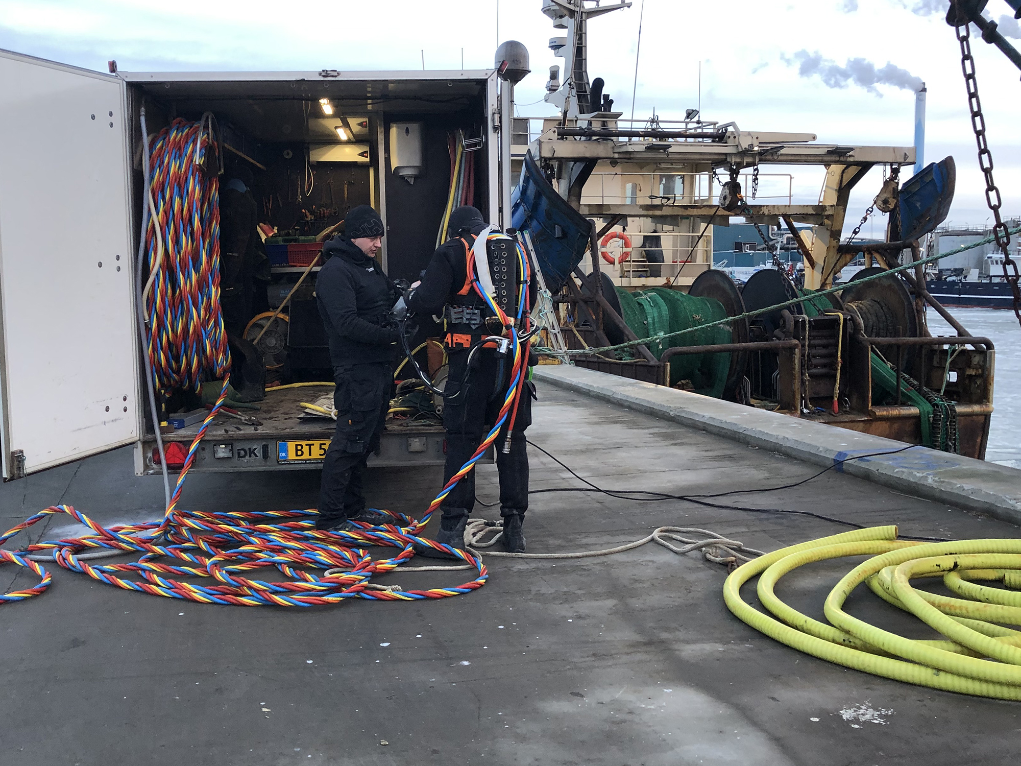 Diving Services Dykkerstaal 3188 Cropped Web