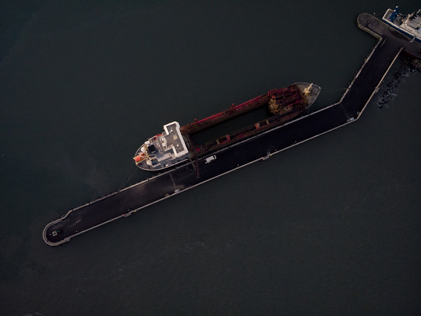 Nordremole Ovenfra 0502 Web